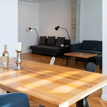 Апартаменты Soho White 2bdr By Rv